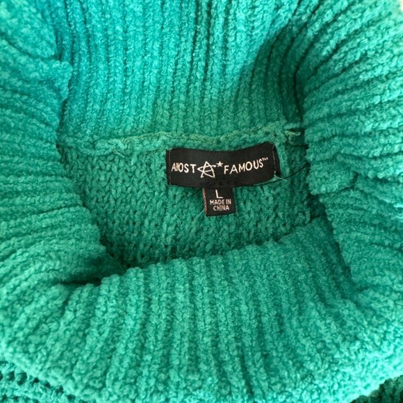 NWT Almost Famous Turquoise Knit Long Sleeve Cowl Neck Soft Sweater Sz L #04 - Picture 3 of 7